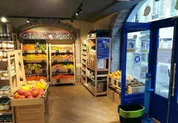42-biocoop-en-vie-bio-le-comptoir-entree-1.webp